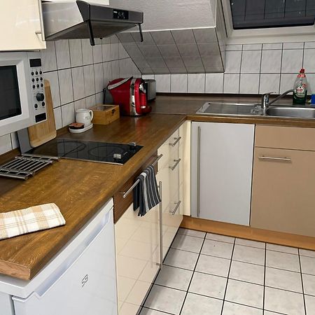 Marienhaus Apartment - Zentral, Parken, Netflix, Kontaktloses Einchecken Wuppertal Esterno foto
