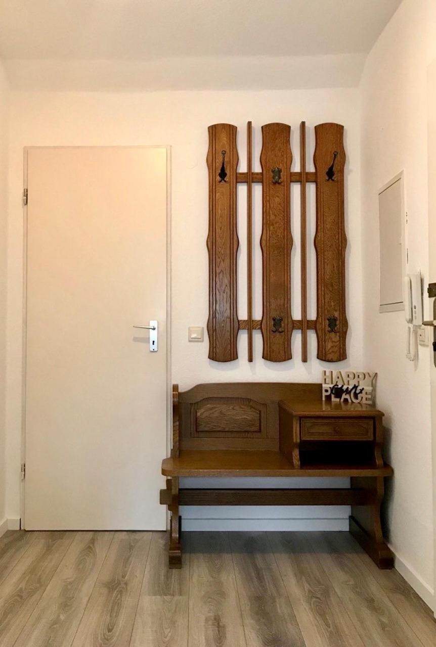 Marienhaus Apartment - Zentral, Parken, Netflix, Kontaktloses Einchecken Wuppertal Esterno foto